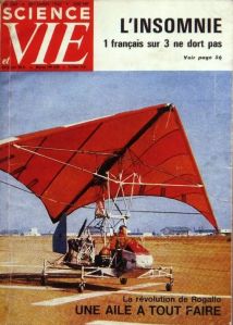 Photo by Michel Moussier of the Ryan 'flying jeep' on the cover of a French magazine for insomniacs in May 1961