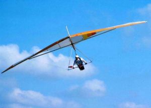 Brian Wood in a Birdman Cherokee hang glider