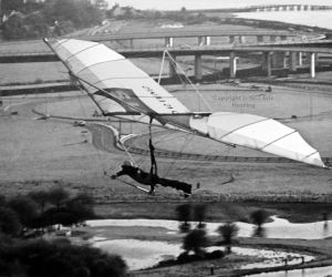 Hiway Scorpion hang glider at Mill Hill, Shoreham, Sussex, England, by Eric Hosking