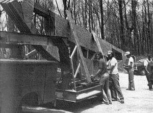 Curved trusses arrive at Henson's Gap, Tennessee, to construct a hang glider launch ramp in 1982