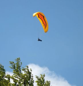 Paraglider against the wind in April 2016