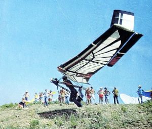Brad White launches in a Mitchell Wing hang glider