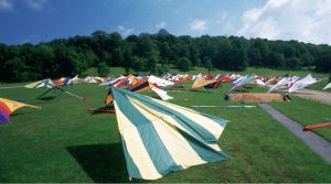 Hang gliders on the lawn at Grandfather Mountain in September 1975